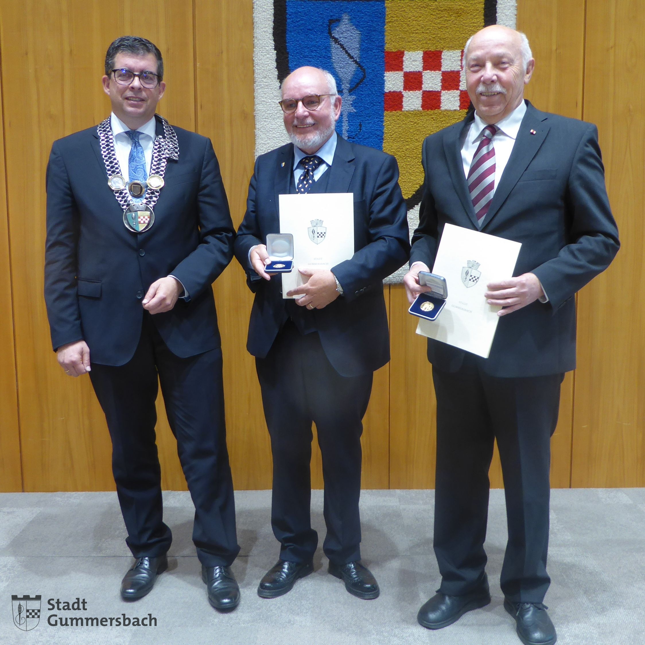Goldene Stadtmedaille für Pomykaj und Woelke