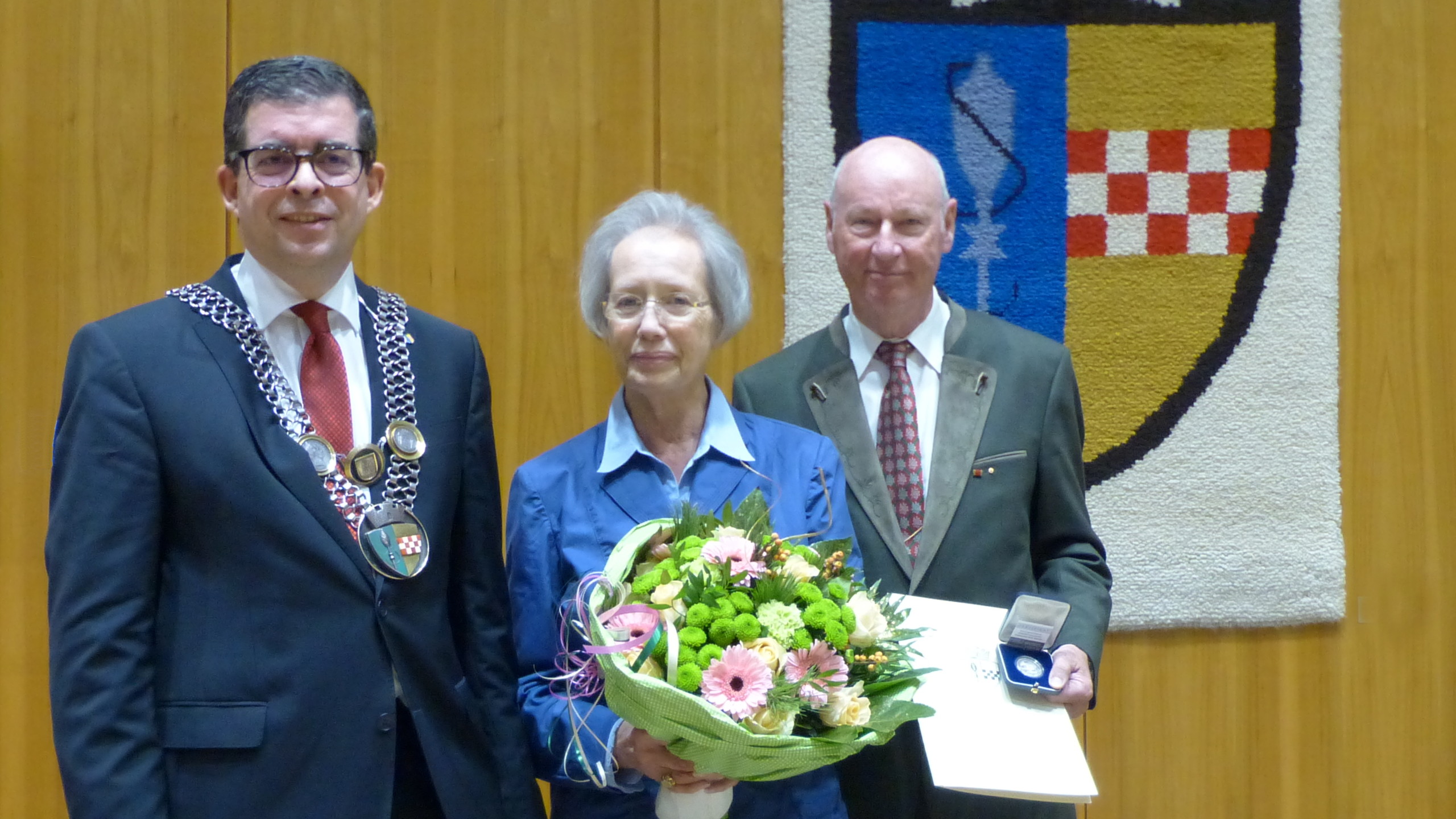 Silberne Stadtmedaille in Sonderprägung für Heinz Kreiensiek